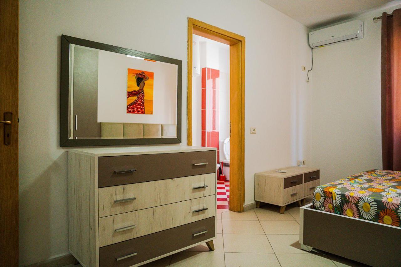 Apartament Casas Del Mar ดูร์เรส ภายนอก รูปภาพ