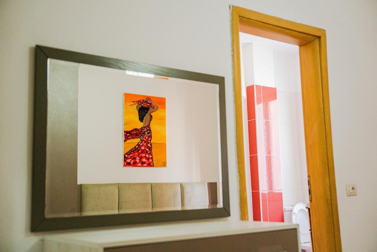 Apartament Casas Del Mar ดูร์เรส ภายนอก รูปภาพ